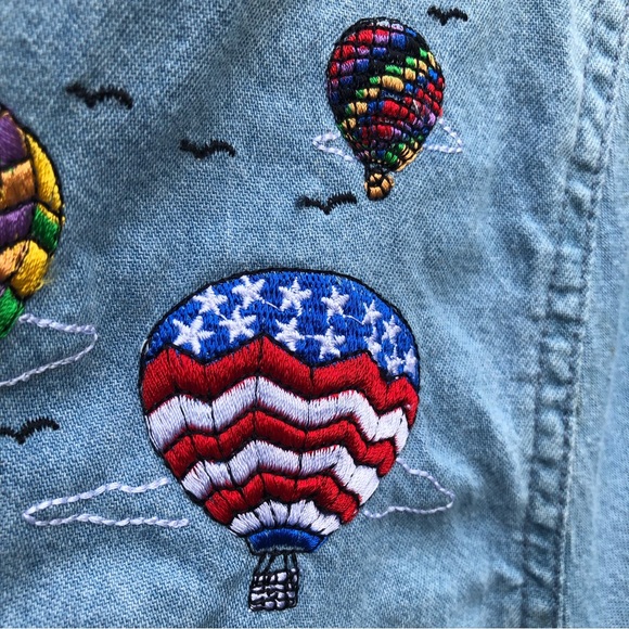 Albuquerque International Balloon Fiesta Embroidered Denim Button Shirt - Medium - Picture 13 of 15